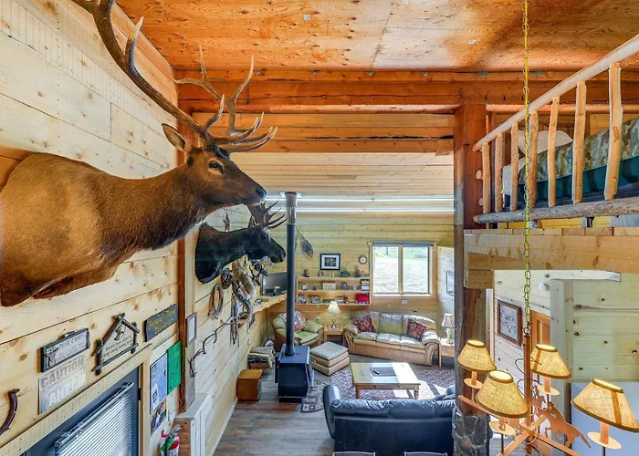 Сasa de vacaciones Cozy W/ Wind River Mtn Views *