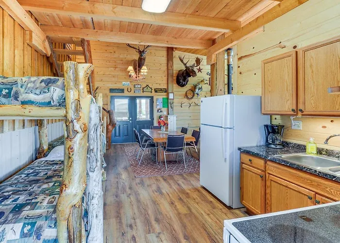 Cozy W/ Wind River Mtn Views Сasa de vacaciones Cora